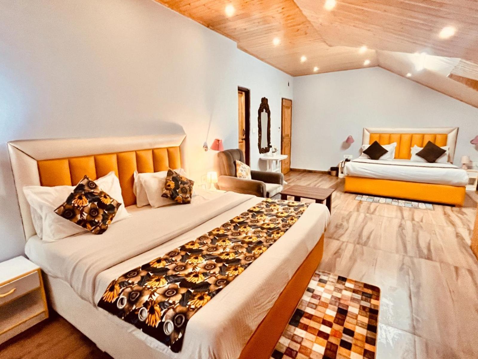 Hadimba Hill View By Hadimba Palace, Manali - Premium Room ! Family Hotel ! Parking ! Near Hadimba Temple Exterior photo
